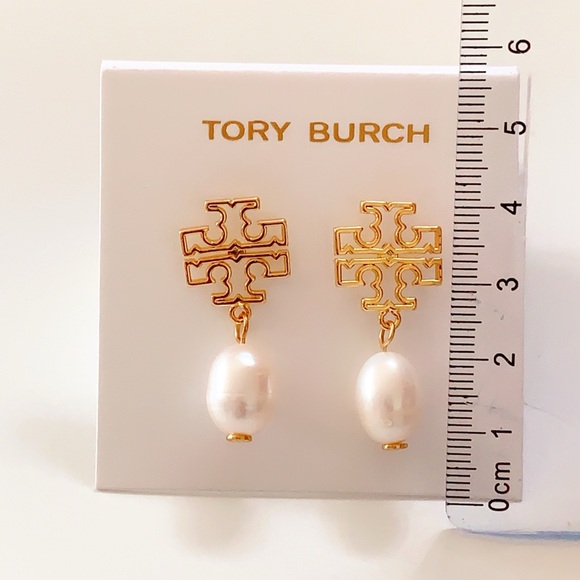 Tory Burch pearl earrings - Picture 3 of 3